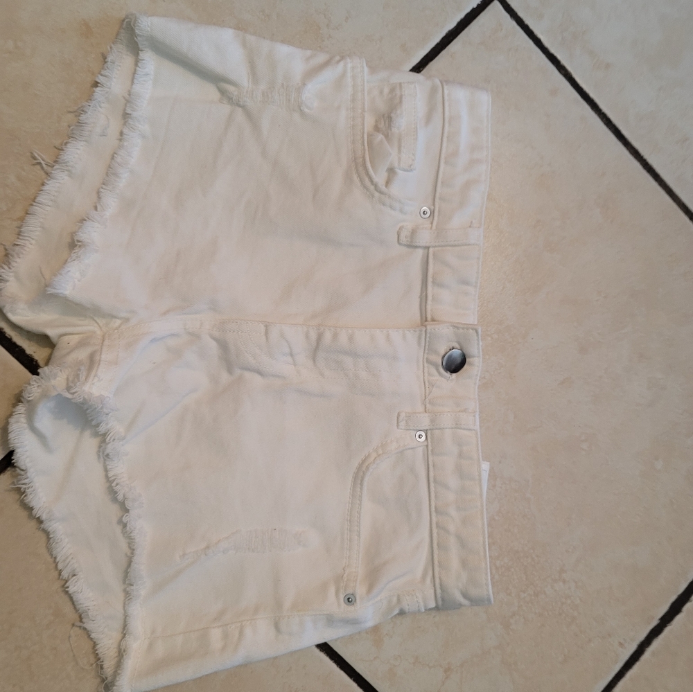 H & M shorts